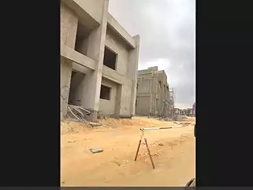 Town House For sale in Sa'ada Compound - Horizon, Compounds in 6th Settlement, 185 sqm