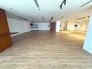 Properties For rent in 5A Mall - The Waterway, Compounds in New Cairo, 311 sqm
