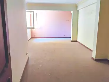 إداري للإيجار في محرم بك، الاسكندرية، 220 متر