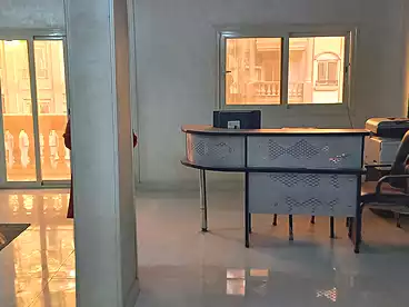 Administrative For rent in Other Neighborhoods In El Hadaba El Wosta, El Hadabah El Wosta, 185 sqm