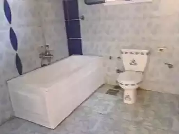 شقق للبيع في البيطاش، العجمي، 130 متر