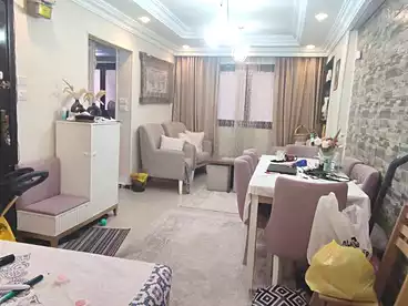 شقق للبيع في شارع جمال عبد الناصر، جسر السويس، 90 متر