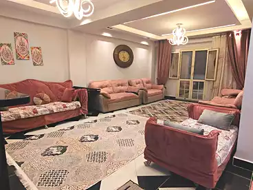 عقارات للبيع في شارع عين شمس، البيطاش، 200 متر