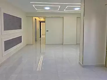 Properties For sale in Mahmoud El-Isawy St., Miami, 140 sqm