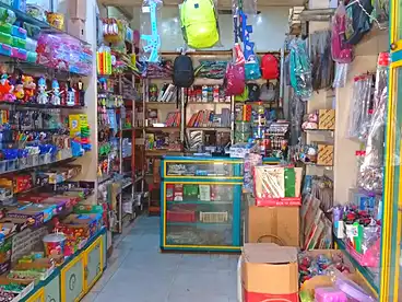 محلات للبيع في شارع إبن عقيل، فيكتوريا، 25 متر