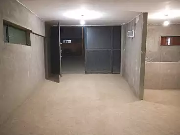 Commercial For rent in Neighbourhood 15, 15th of May, 175 sqm