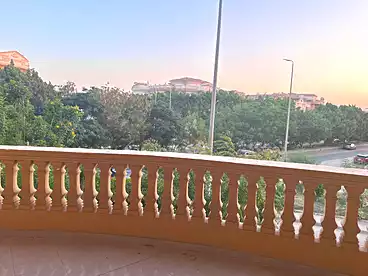 عقارات للإيجار في شارع سليمان عزبي، النرجس 3، 250 متر