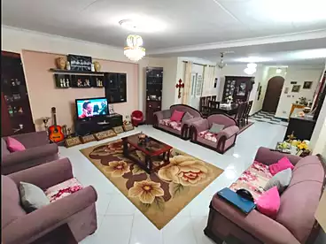Apartments For sale in Ganaklis, Alexandria, 175 sqm