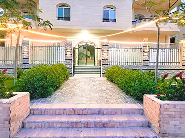 Apartments For rent in Other Neighborhoods In Seventh Neighborhood, Seventh Neighborhood, 270 sqm