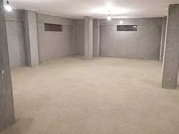 Storage For rent in Neighbourhood 6, 15th of May, 175 sqm