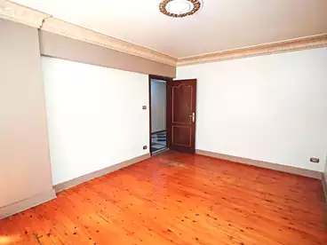 Apartments For sale in El Gaish Rd, El Mandara, 180 sqm