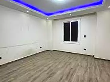 Apartments For sale in Hai Al Gamaa, Mansoura, 250 sqm