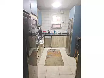 For sale in El Batrawi St., 1st Zone, 240 sqm