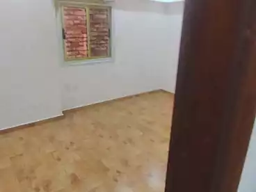 Administrative For rent in El Maraghi St., Helwan El Sharkeya, 140 sqm
