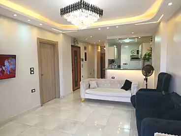 عقارات للبيع في شارع الخمسين، النزهة 2، 100 متر