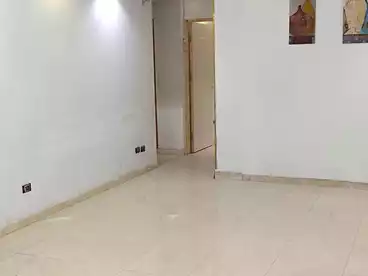 عقارات للإيجار في شارع شريف، حلوان، 80 متر