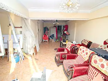 شقق للإيجار في محرم بك، الاسكندرية، 130 متر