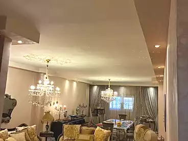 شقق للبيع في شارع أمين الرفاعي، القرية السياحية الرابعه، 250 متر