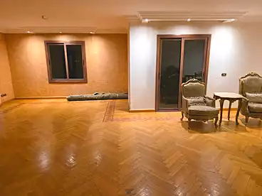 شقق للبيع في شارع مكرم عبيد، مدينة نصر، 300 متر