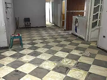 للبيع في شارع المنشية، الطوابق، 140 متر
