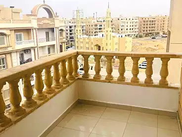 سكني للبيع في اللوتس الجنوبيه، اللوتس، 180 متر