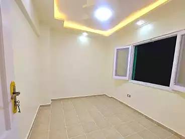 Apartments For sale in Shatee El Nakheel, Al Agamy, 180 sqm