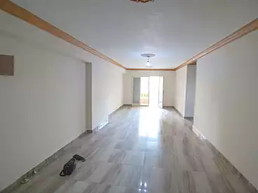 Apartments For sale in Abou Quer St - El Horeya Rd, Ganaklis, 165 sqm