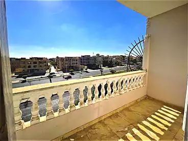 للبيع في شارع 13، المجاوره الرابعه، 130 متر
