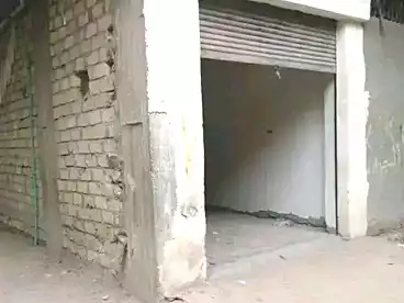 محلات للبيع في شارع الدرايسة، العجمي، 30 متر