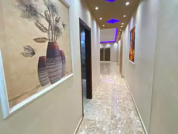 شقق للإيجار في شارع المجزر الالي، اللبيني، 200 متر