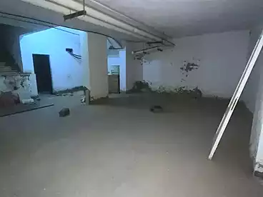 Garage For sale in Ahmed Saaid, El Abbasiya, 350 sqm