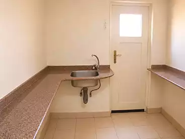 شقق للإيجار في مجاورة 3، 15 مايو، 165 متر