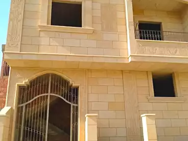 منزل / بيت للبيع في الحي الخامس والعشرون، العاشر من رمضان، 209 متر