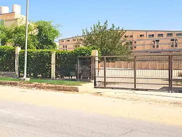 تجاري للبيع في المنطقة الصناعية، القاهرة الجديدة - التجمع الخامس، 10000 متر