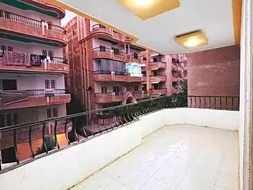 Apartments For sale in Shatee El Nakheel, Al Agamy, 100 sqm