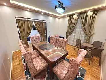 Apartments For rent in Corniche El Nile St., Dokki, 150 sqm