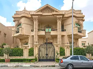 Separate Villa For sale in El Choueifat St., El Choueifat, 600 sqm