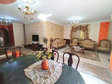 عقارات للبيع في شارع 79، النرجس عمارات، 175 متر