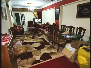 شقق للبيع في شارع جمال عبد الناصر، المندرة، 135 متر