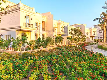 Town House For sale in Granville Compound - Founders, R5, 245 sqm