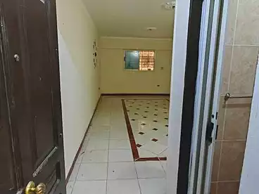 Apartments For rent in Rael St., Manshiet Ain Helwan, 100 sqm