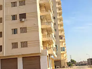 شقق للبيع في طريق الأحرار، مدينة الزقايق، 160 متر