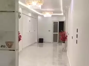 شقق للبيع في شارع أحمد عصمت، عين شمس، 145 متر