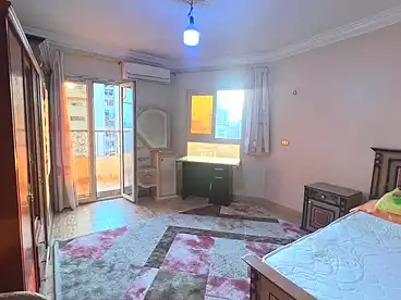 عقارات للإيجار في كامب شيزار، الاسكندرية، 150 متر