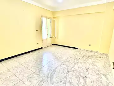 Apartments For sale in El Mandara Bahri, El Mandara, 145 sqm