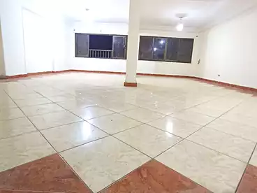 شقق للبيع في شارع رايل، منشية عين حلوان، 180 متر