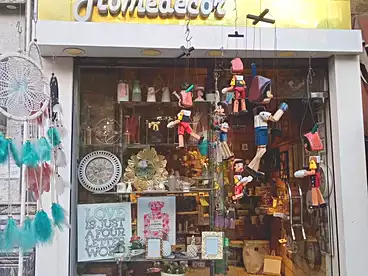 Commercial For rent in Gamal Abdel Nasser St., Miami, 10 sqm
