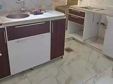 شقق للإيجار في شارع المجزر الالي، اللبيني، 150 متر