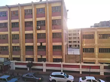 عقارات للبيع في شارع احمد ماهر، مدينة المنصورة، 105 متر