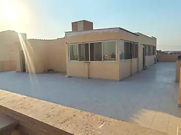 بنتهاوس للبيع في المجاورة 81، الحي اليوناني، 425 متر